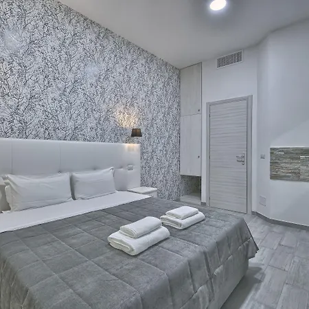 ゲストハウス Vatican Nausicaa