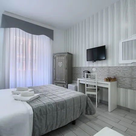 ゲストハウス Vatican Nausicaa 3*